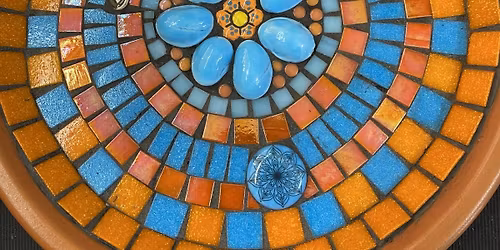 Mosaic Bee Bath workshop