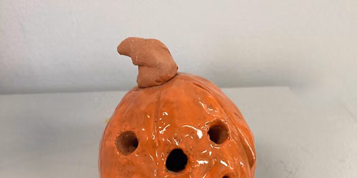 Egg Carton Animal Portraits Gr. K-1