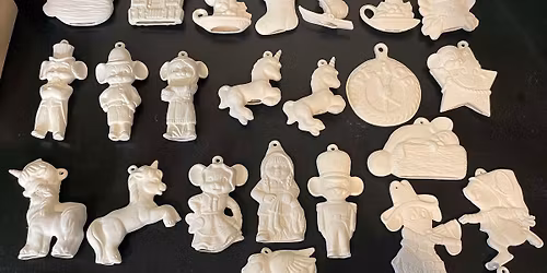 Ceramics Painting Class!