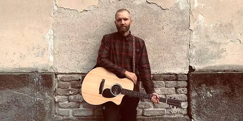 Sarparanta (soolo) & The B And The Band \/\/ BumBum Korttelibaari J\u00e4rvenp\u00e4\u00e4