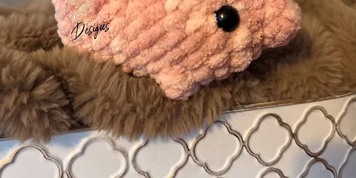 Mini Pig Plush Crochet Workshop