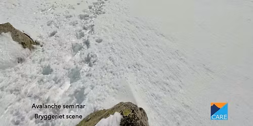 Avalanche awarness night - Avalanche considerations in couloirs