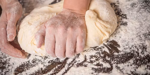 Locker, luftig, lecker: Workshop zeigt, wie Hefeteig gelingt