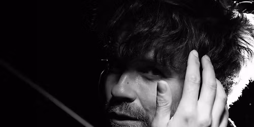 Fyfe Dangerfield - Live at the Blue Note Bar, Jersey - 19.6.26