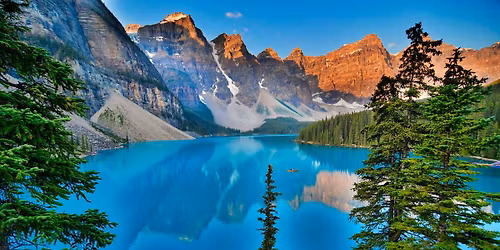 KLUB PODR\u00d3\u017bNIKA. WOK\u00d3\u0141 G\u00d3R SKALISTYCH. USA I KANADA