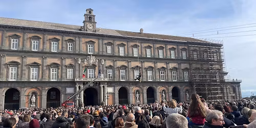 Festa della befana a Napoli - Mercatini di Natale San Gregorio Armeno