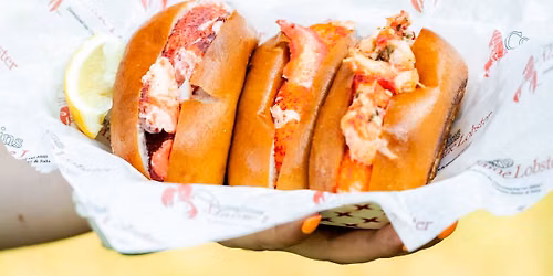 Cousins Maine Lobster at Old Town Family Food Park