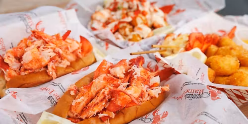 \ud83e\udd9e\ud83d\ude9a Cousins Maine Lobster At Avalon Apartments Calabasas Dinner \ud83c\udf7d\ufe0f\u2728