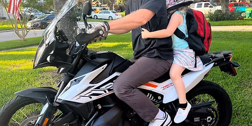 Daddy Daughter, Moto Ride