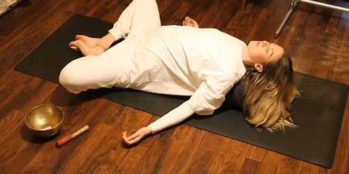 Yin yoga & Sound healing