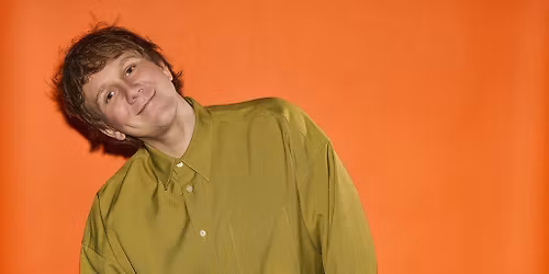 JOSH THOMAS: JIGGLE, JIGGLE