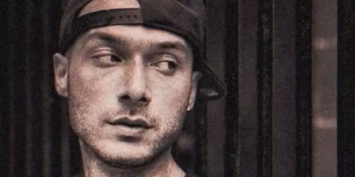 Sansar Salvo in \u0130stanbul