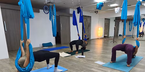 AERIAL YOGA TEACHER TRAINNING INTENSIVE PROGRAM DUBAI