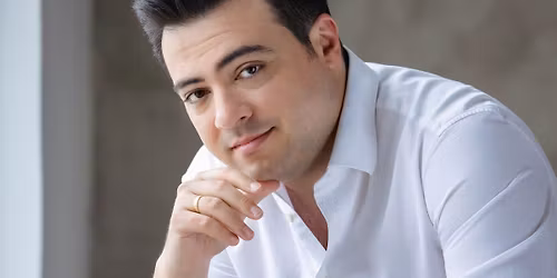 Bal\u00e1zs J\u00e1nos zongoraestje a Villa11-ben