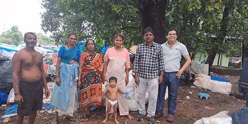 Distribution of Blankets to Ragpickers & Beggers 