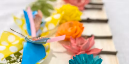 Wood Flower Panel Workshop @ Three Blue Brushes Studio