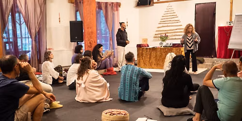 Training Facilitator Medita\u021bii OSHO\/\/\/ OSHO Meditations Facilitator Training with Kiran 