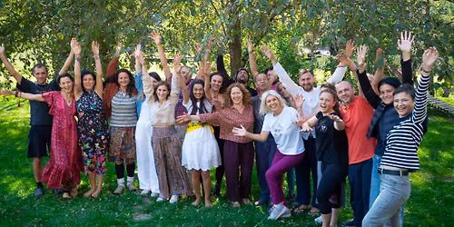 Training Facilitator Medita\u021bii OSHO\/\/\/ OSHO Meditations Facilitator Training with Kiran 