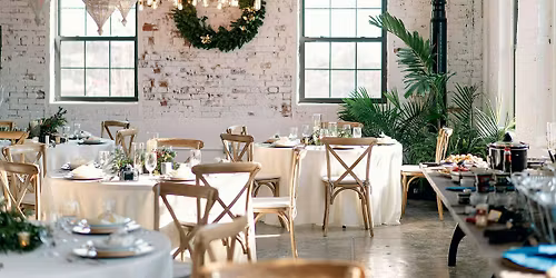 Casablanca Christmas Craft and Cocktail Event