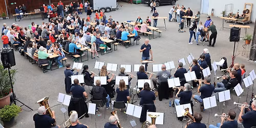 D\u00e4mmerschoppen "Musik am Hof"