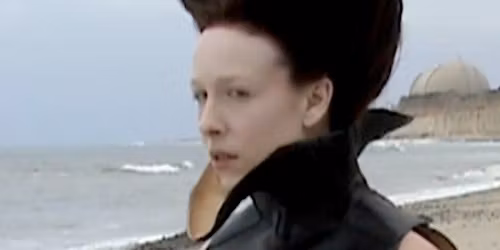 Allie X in Washington