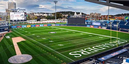 Parking Holy Cross Crusaders at Colgate Raiders Womens Basketball
