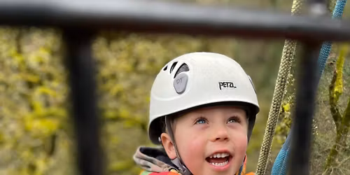 Abseiling In The Peak District PM Session