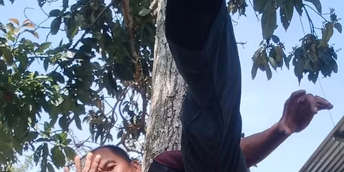 beginning kung Fu \u262f\ufe0f flexibility & balance 