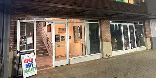 ART IN THE DARK\/FOOD, VENDORS, MUSIC & ART!!!