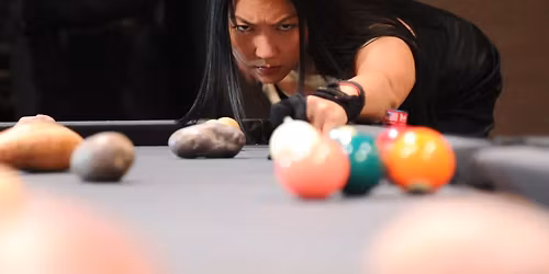 Jeanette Lee Appearance at the OKC Sportscard Show