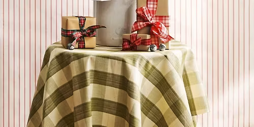 Wildwood Christmas Tree Decorating Contest!       