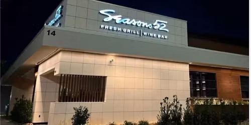 Happy Hour at Seasons 52 Wine Bar