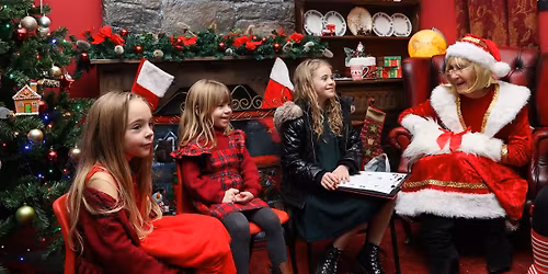 The Mrs Claus Experience 🤶