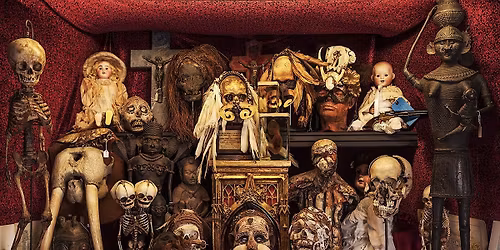 The Viktor Wynd Museum of Curiosities Guided Tour + Devil's Botany Absinthe