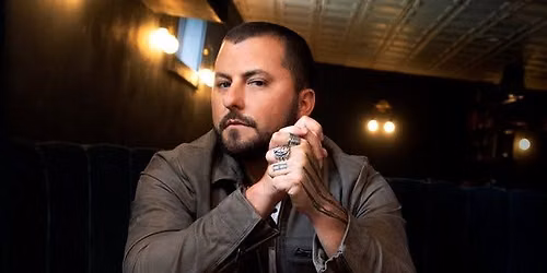 Tyler Farr at Billy Bobs