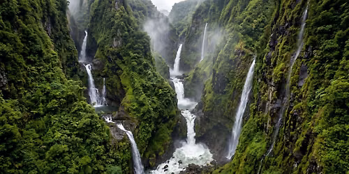 Conf\u00e9rence | La gestion de l'eau \u00e0 La R\u00e9union \u2014 entre paradoxe et complexit\u00e9