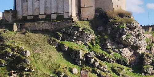 Les Trois Ch\u00e2teaux de Falaise.