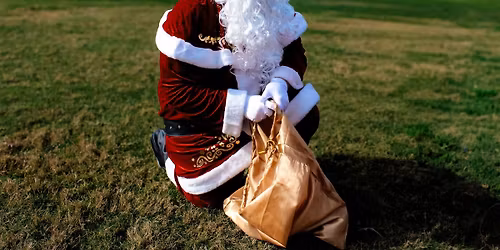 Santa in the snow minis with Foam On You at Blended Brews