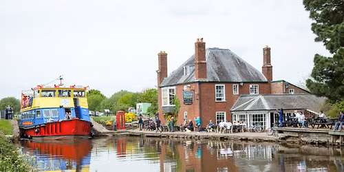 Exeter to Exmouth Canal cruise with Devon Cream Tea & Free time in Exeter.