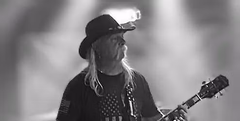 Last Train THE END OF THE TRACKS