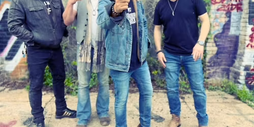 Brodie Lane | Cavalry Court & Canteen Bar & Grill | Century Court , TX