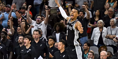 San Antonio Spurs at Houston Rockets at Toyota Center - TX
