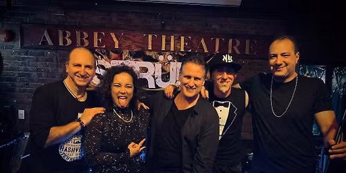 STRUM @ McKibbins Bishop, Montr\u00e9al