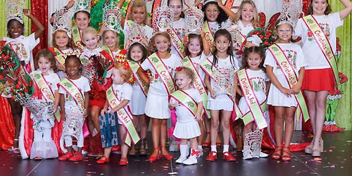 2026 Christmas on the Red