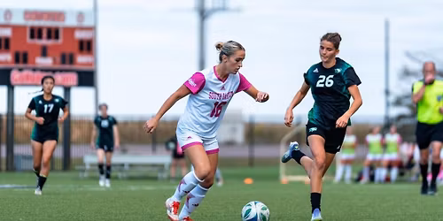 Parking South Dakota Coyotes at Portland State Vikings Womens Basketball