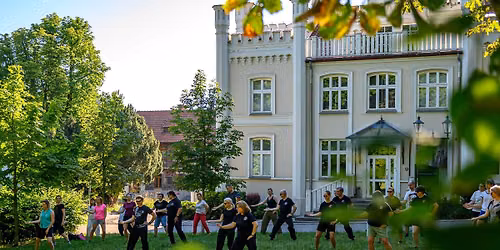 Wakacje z Tai Chi | cykl otwartych zaj\u0119\u0107 dla ka\u017cdego