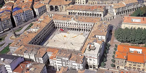 Excursi\u00f3n: Un d\u00eda en Vitoria