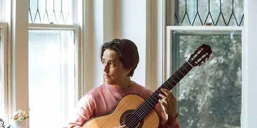 Xavier Jara, guitar