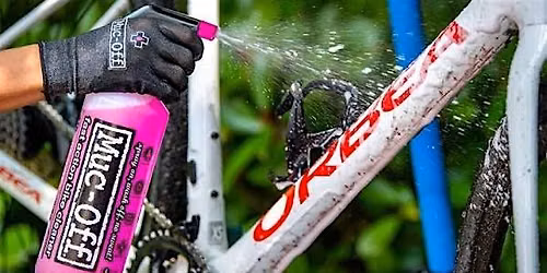 Muc-Off Drivetrain Clinic
