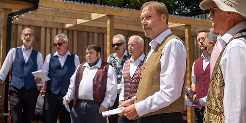 Christmas Carols with City of Truro Male Voice Choir 
